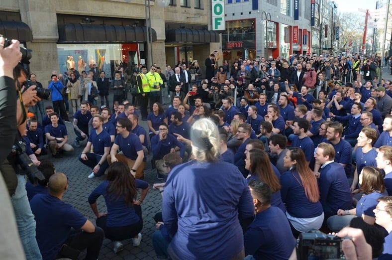 apple store cologne deschidere