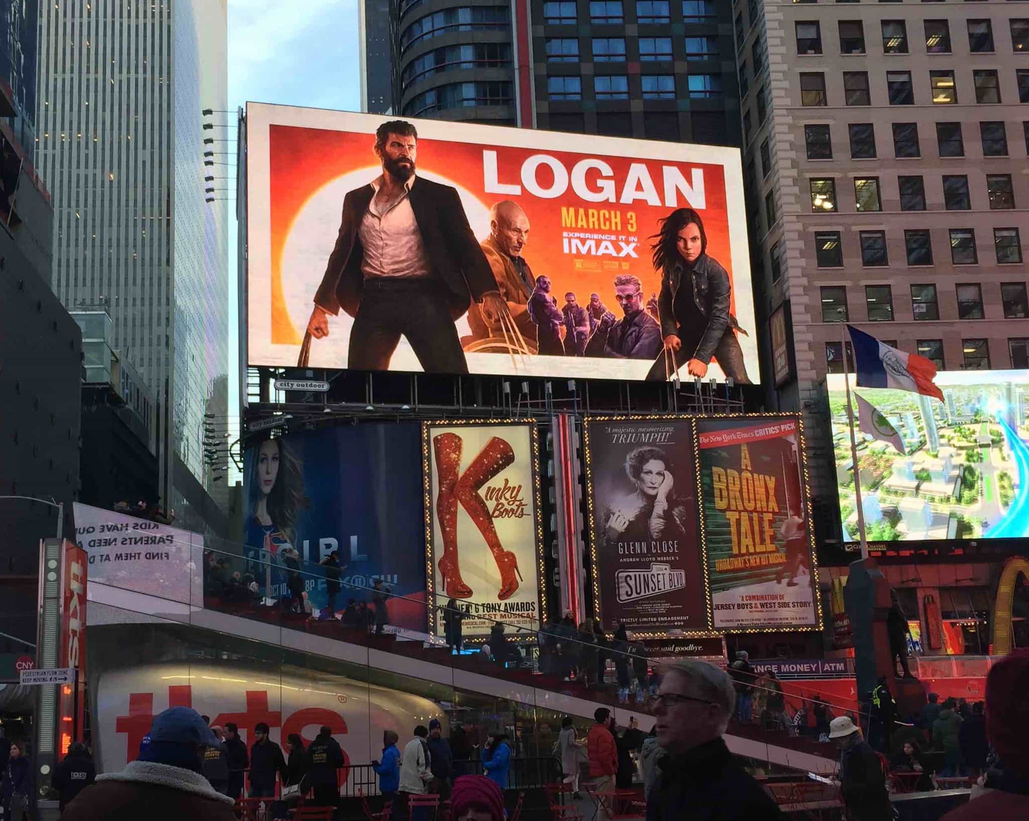 Logan-mainokset tehty ipad
