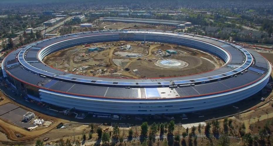 Apple Park retrospektivt byggeår