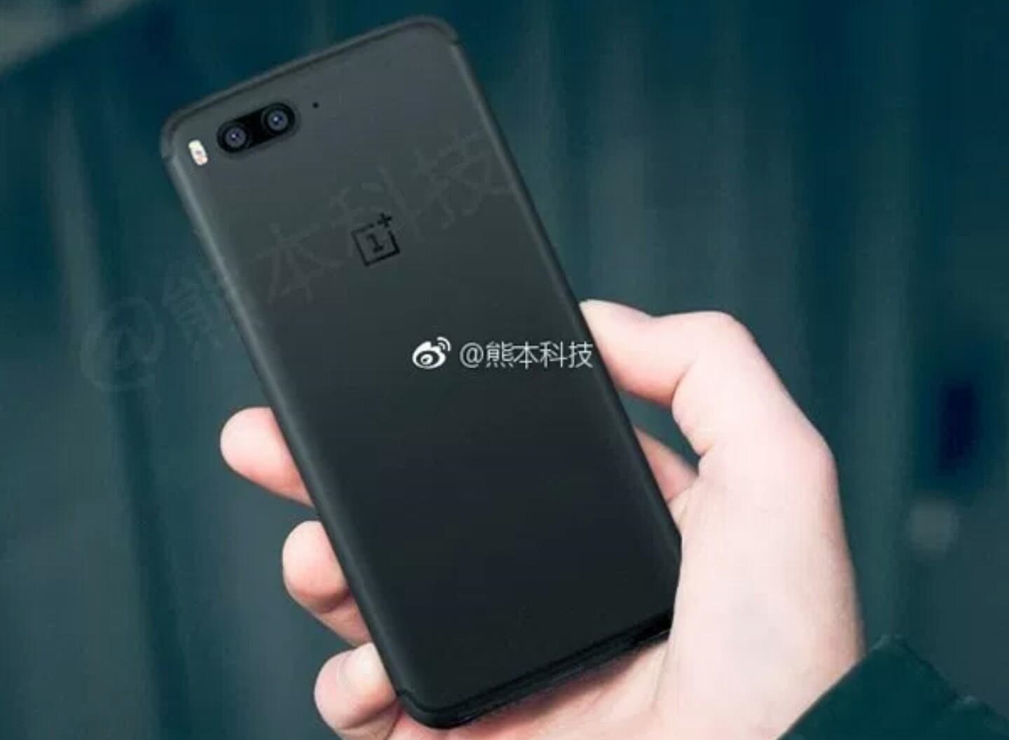 Design OnePlus 5iPhone 7 Plus