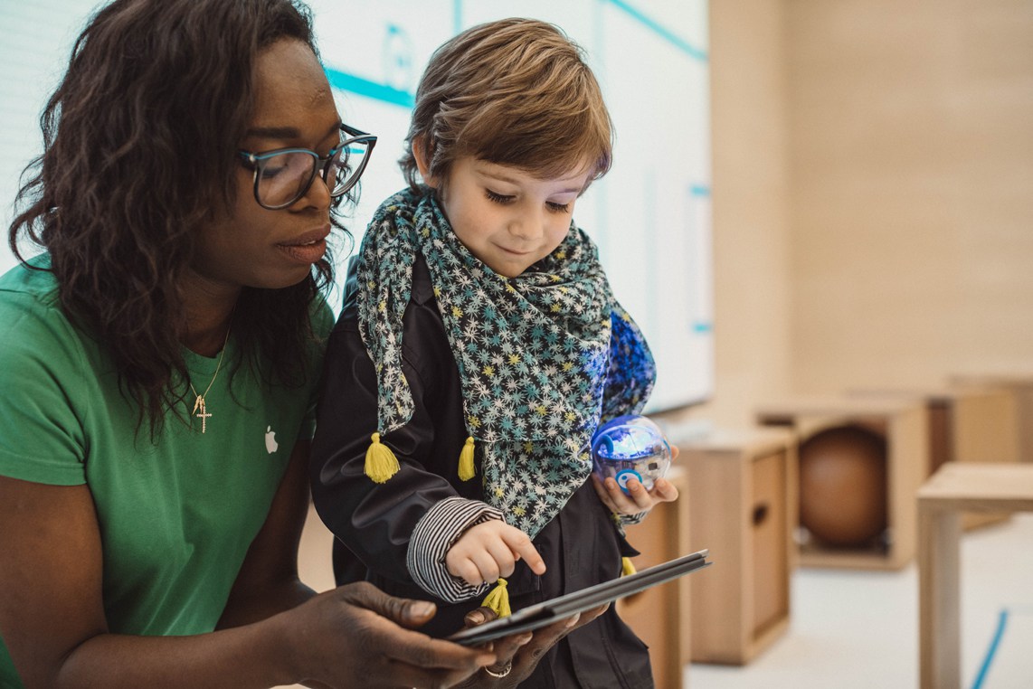 Oggi all'Apple Store 1