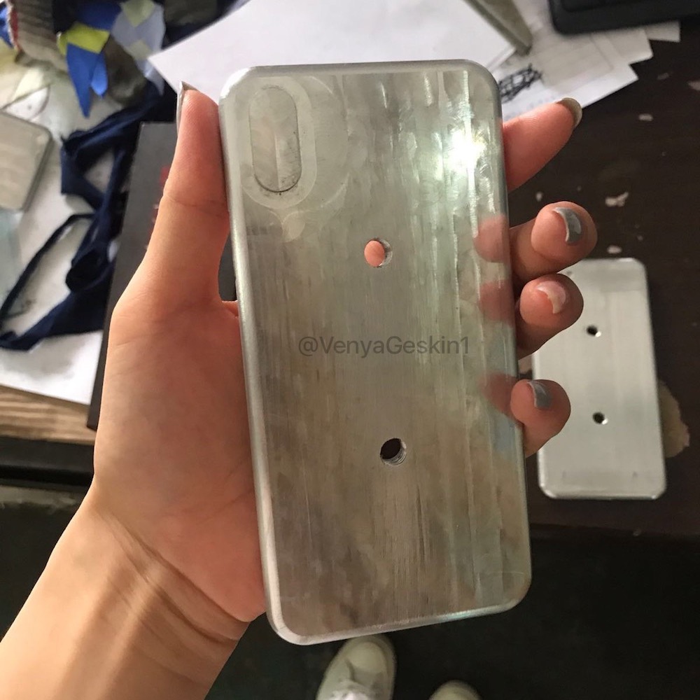 iPhone 8 moldea la manzana 1