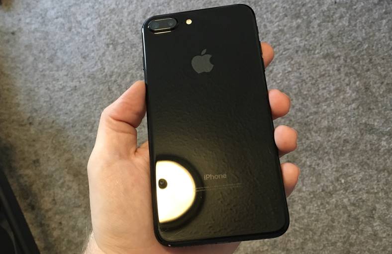 iphone 7 plus apple mainos