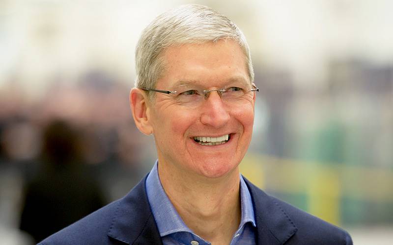 tim cook apple charity lunch