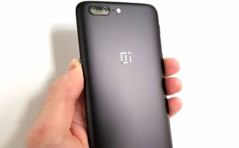 Wydajność OnePlus 5 Samsung Galaxy S8 iPhone 7