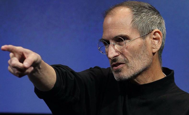 Steve Jobs pacalit Apple