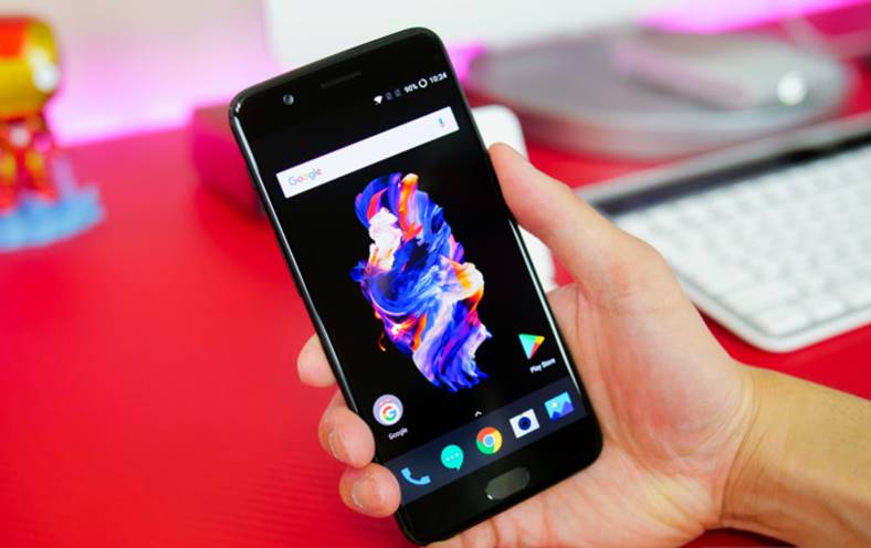 OnePlus 5 lies the screen problem