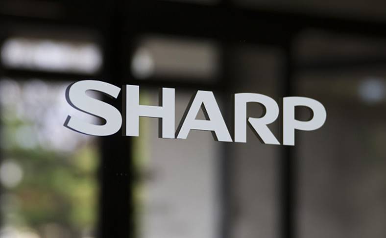 Sharp smartphone ecran carcasa feat