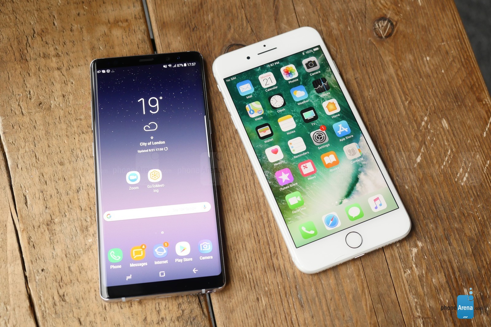 Samsung Galaxy Note 8 sammenligning iPhone 7 Plus