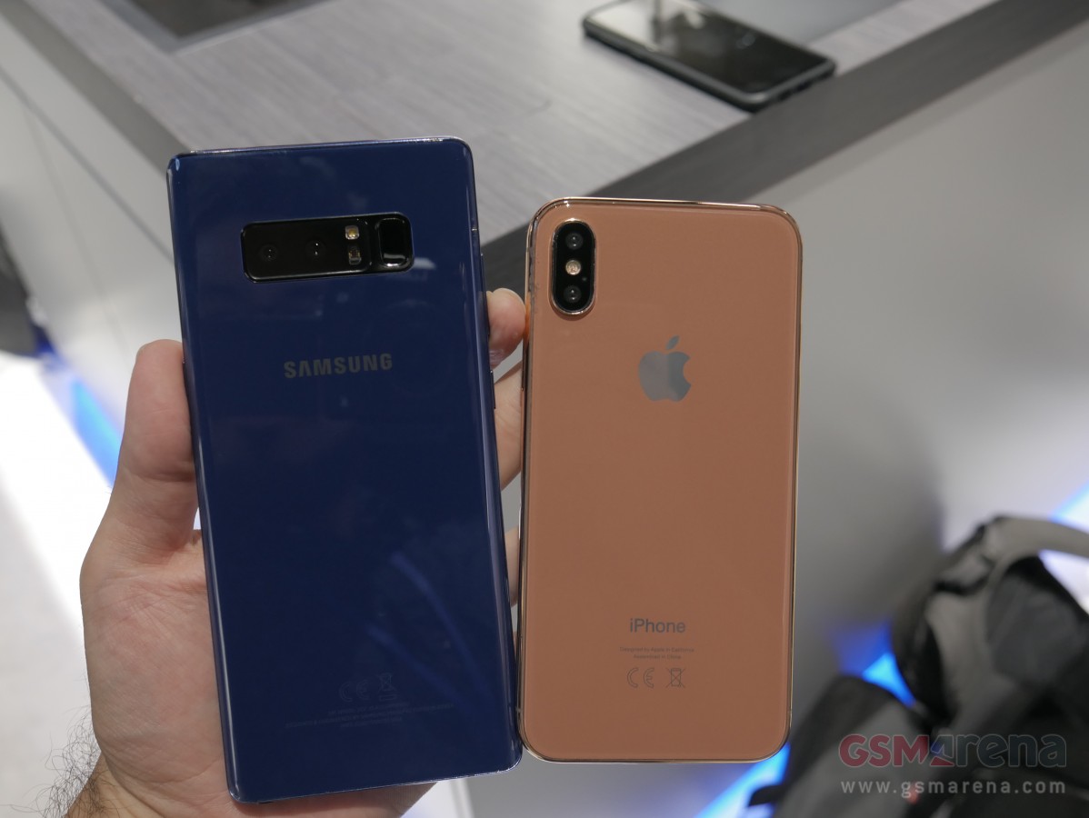 Samsung Galaxy Note 8 sammenligning iPhone 8 3