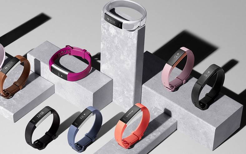 Fitbit concurrent Apple Watch