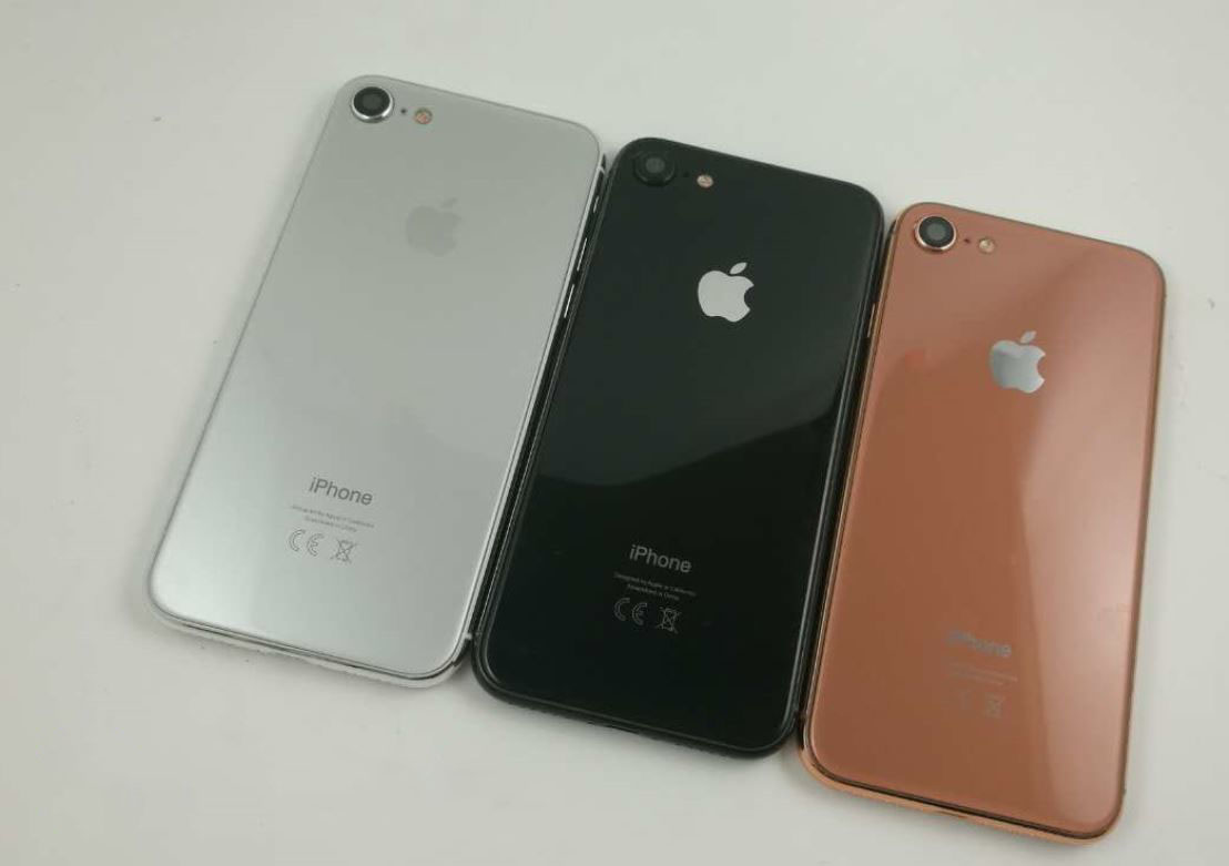 iPhone 7S kuparin värinen