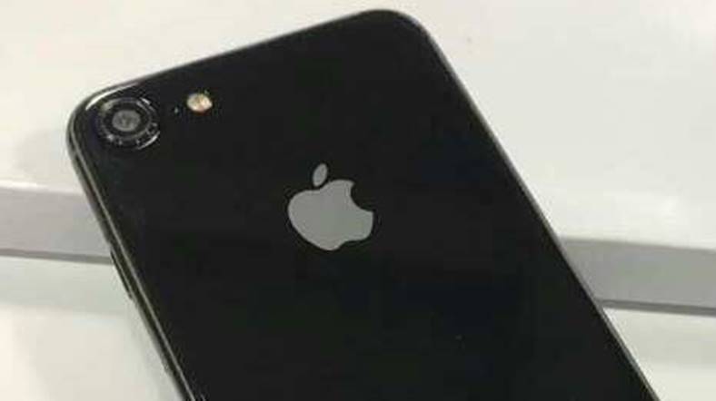 Images de conception de l'iPhone 7S 2017