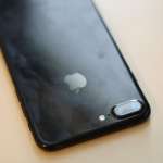 iPhone 7 Jet Black Ser ut 1 år använd 4