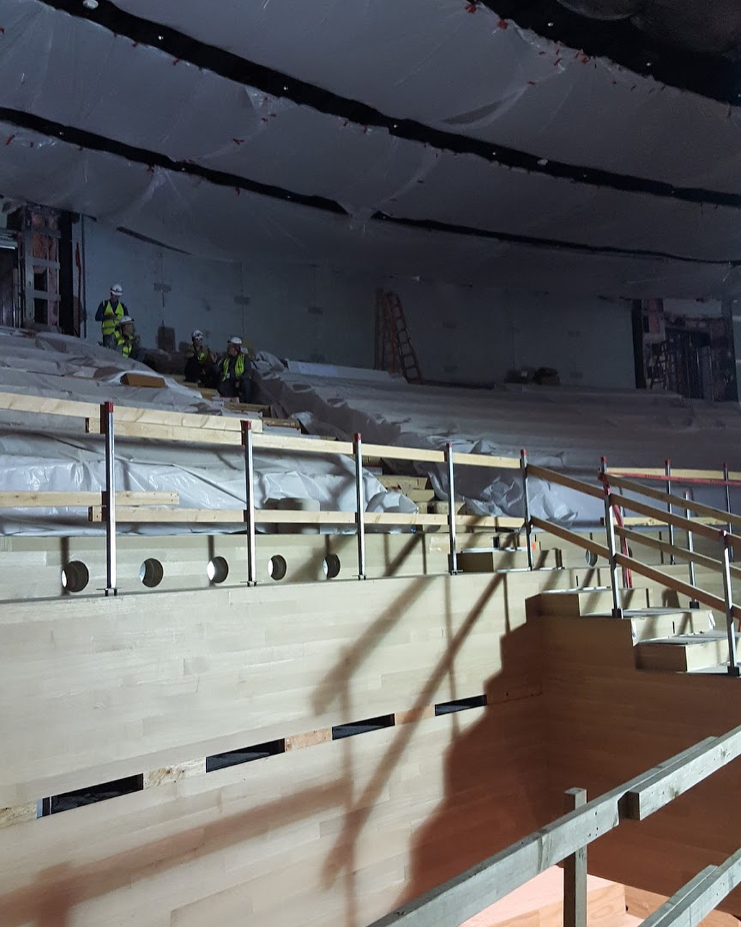 iPhone 8 första bilder Steve Jobs Amphitheater 5