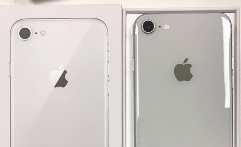 iPhone 8 beim Auspacken des iPhone 8 Plus