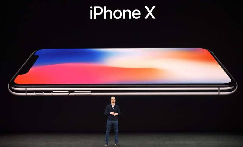 Tani iPhone X Prezes Apple