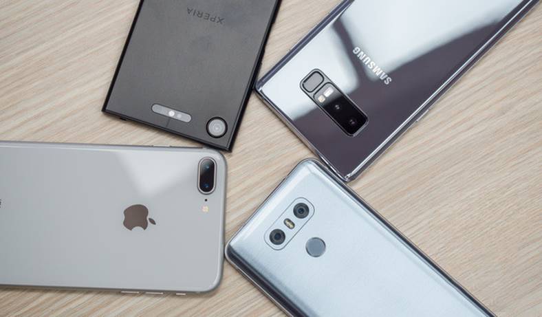 iPhone 8 Plus Galaxy Note 8 LG G6 Xperia XZ1 kamera