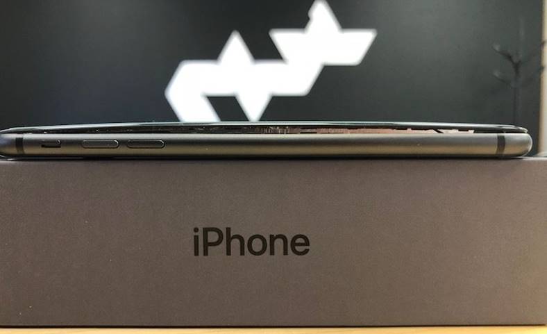 Problema de batería hinchada del iPhone 8 Plus