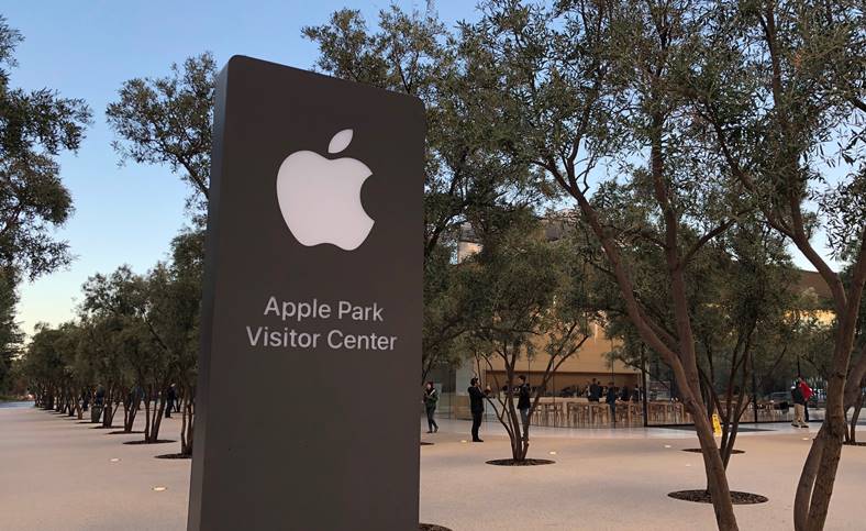 Offizielle Eröffnung des Apple Parks