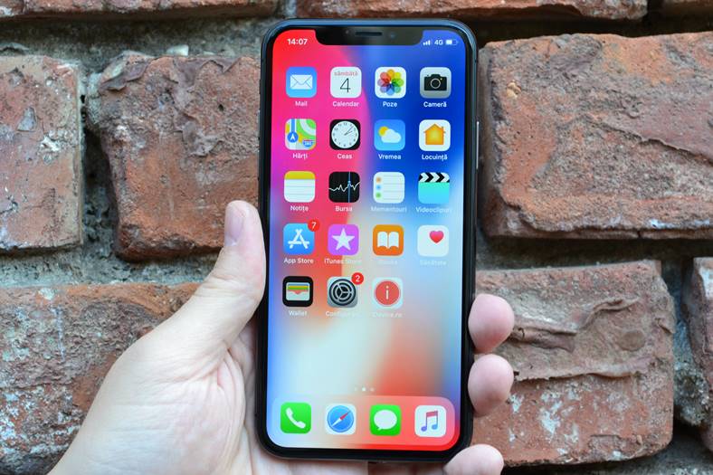 iPhone X review