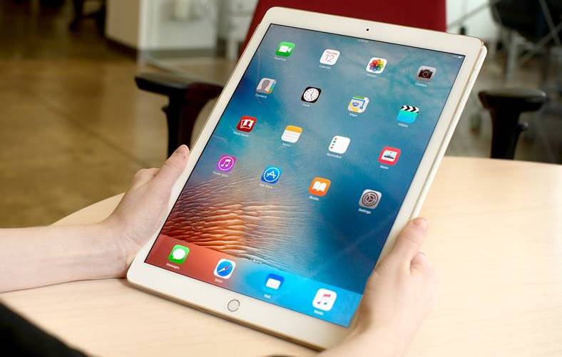 eMAG. 1300 LEI Rabatt auf iPad-Tablets