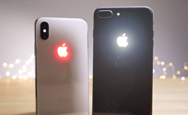iPhone X logo iluminat carcasa