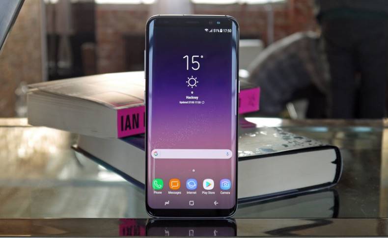 samsung galaxy s9 copies the iphone x function