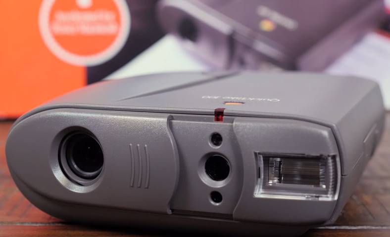 Apple QuickTake 100 camera digitala