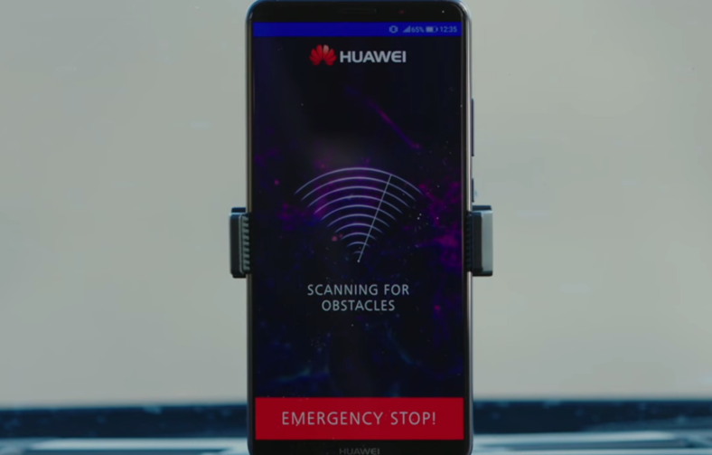 huawei llevó el teléfono inteligente del coche