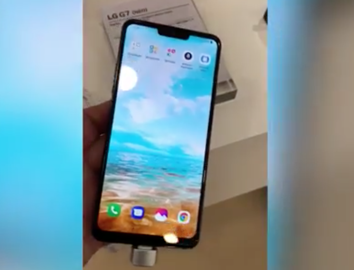 LG G7 clona iPhone X 1