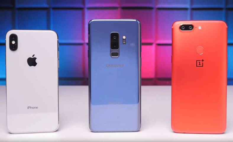 Samsung Galaxy S9 Plus DOMINÓ iPhone X OnePlus 5T Rendimiento