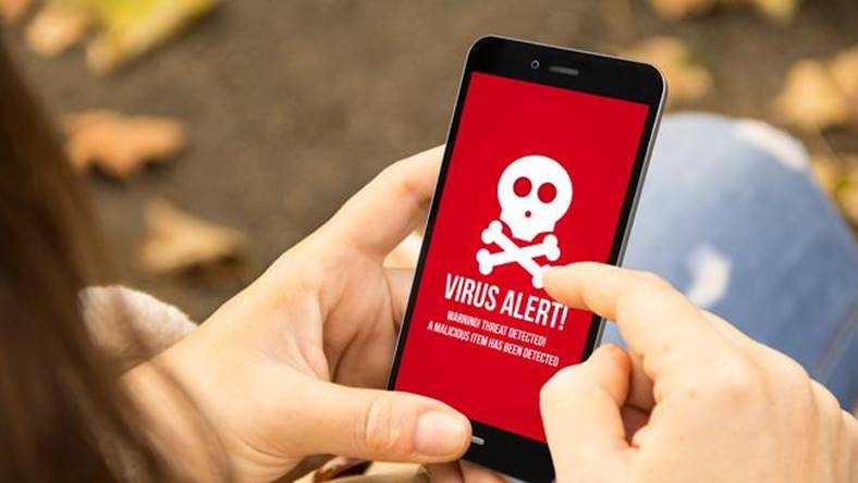 Smartphone Malware Bancar Real Pericol