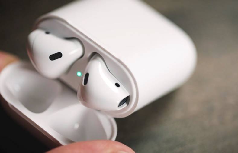 eMAG AirPods rabatter 8. marts