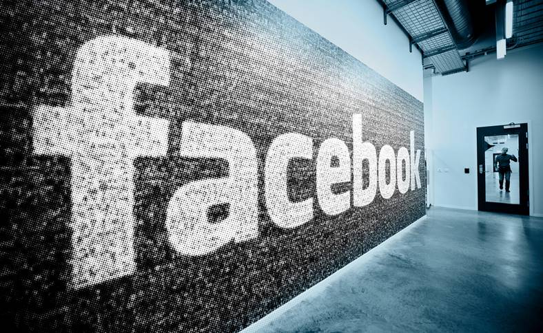 Facebook-data 110.000 XNUMX rumäner fick tillgång till Cambridge Analytica