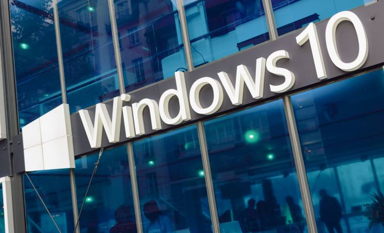 KUN Windows 10 julkaisee Spring Creators -päivityksen