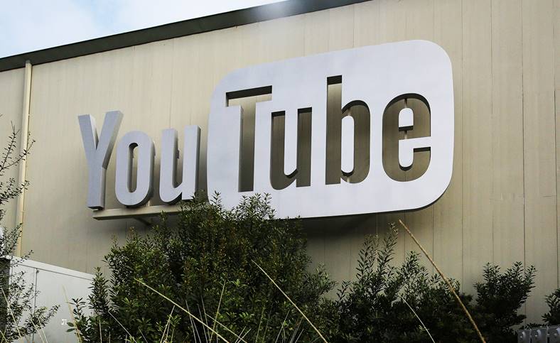 Sparatorie nel quartier generale di YouTube