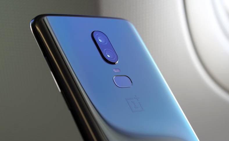 OnePlus 6 Unboxing Reveals the Changes