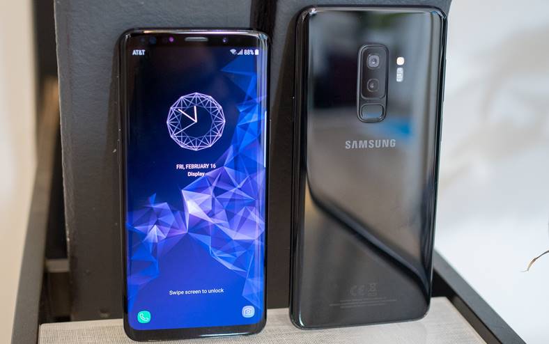 Samsung Galaxy S9 KOPIUJ iPhone X Exchange