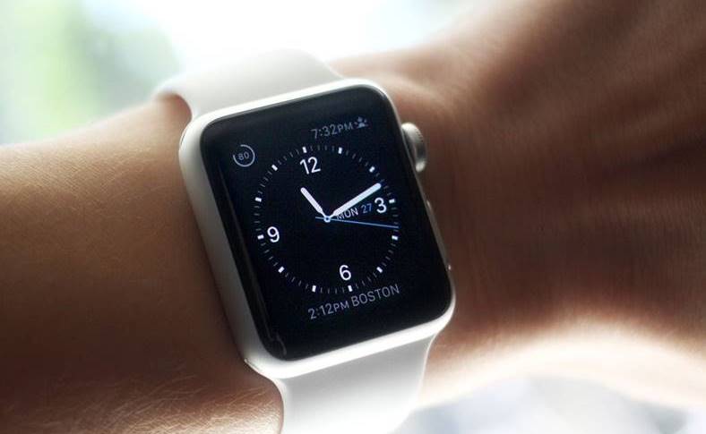 eMAG Apple Watch 1500 LEI Reduceret pris