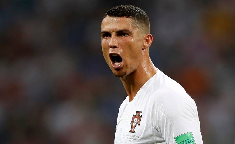 Cristiano Ronaldo collabore au projet SURPRISE 350428