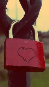 castle_heart_love_123531_938x1668 | iDevice.ro