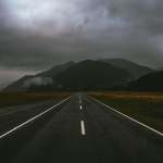 highway_mountains_marking_123488_2780x2780