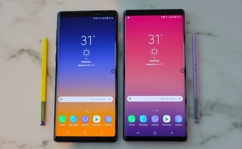 Google Pixel 2 XL BAT le Samsung GALAXY Note 9 sur la photo