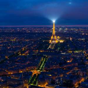 eiffel_tower_night_city_paris_124976_2780x2780 | iDevice.ro