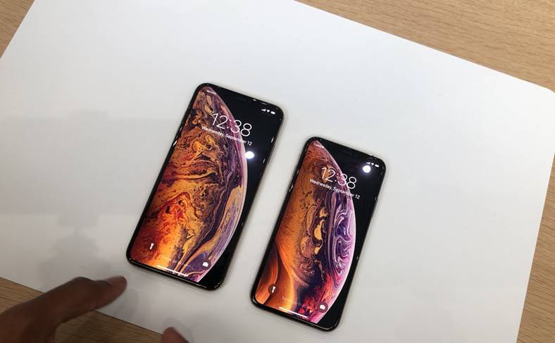 iPhone XS XS Max HANDS-ON-VIDEO