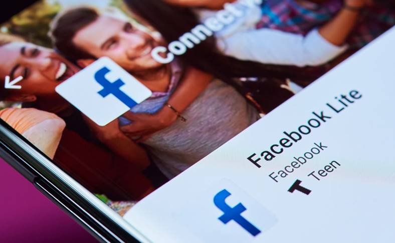 Facebook Lite na iPhone'a i Androida