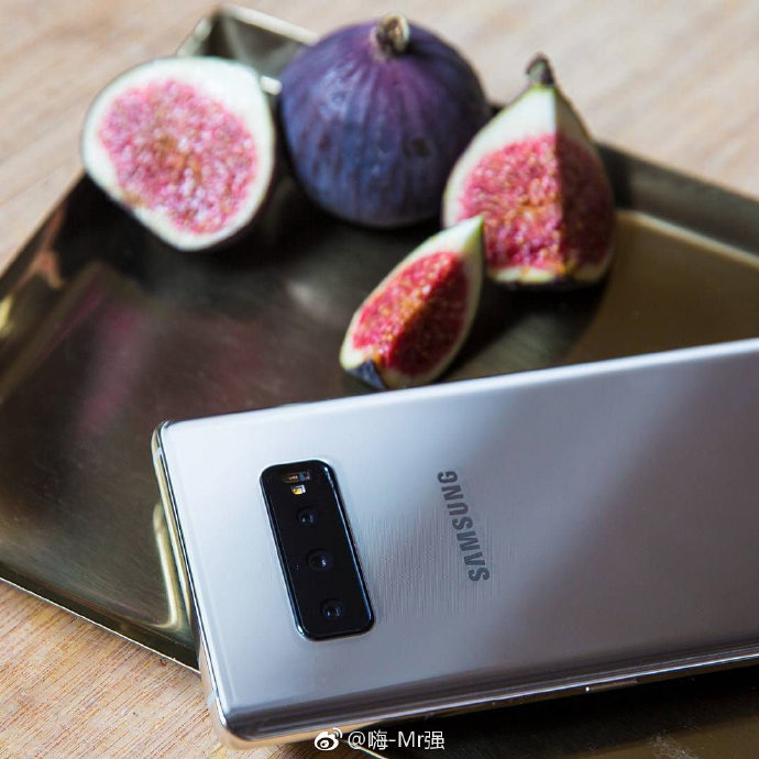 Images réelles du Samsung GALAXY S10