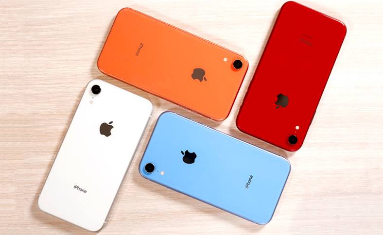 iPhone XR, a budget option from the X series, but at a height (P)