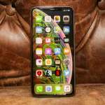 Apple iPhone XS valt